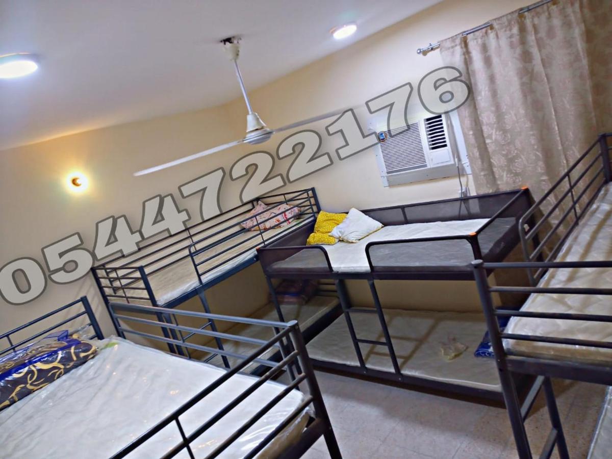 AFRICAN ROOMS, PARTITIONS AND BEDSPACE HOSTEL SHARJAH